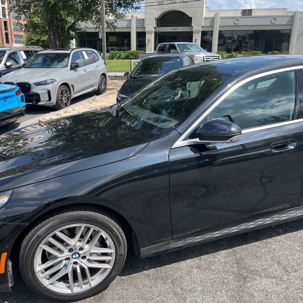 2025 BMW 5-Series 530i