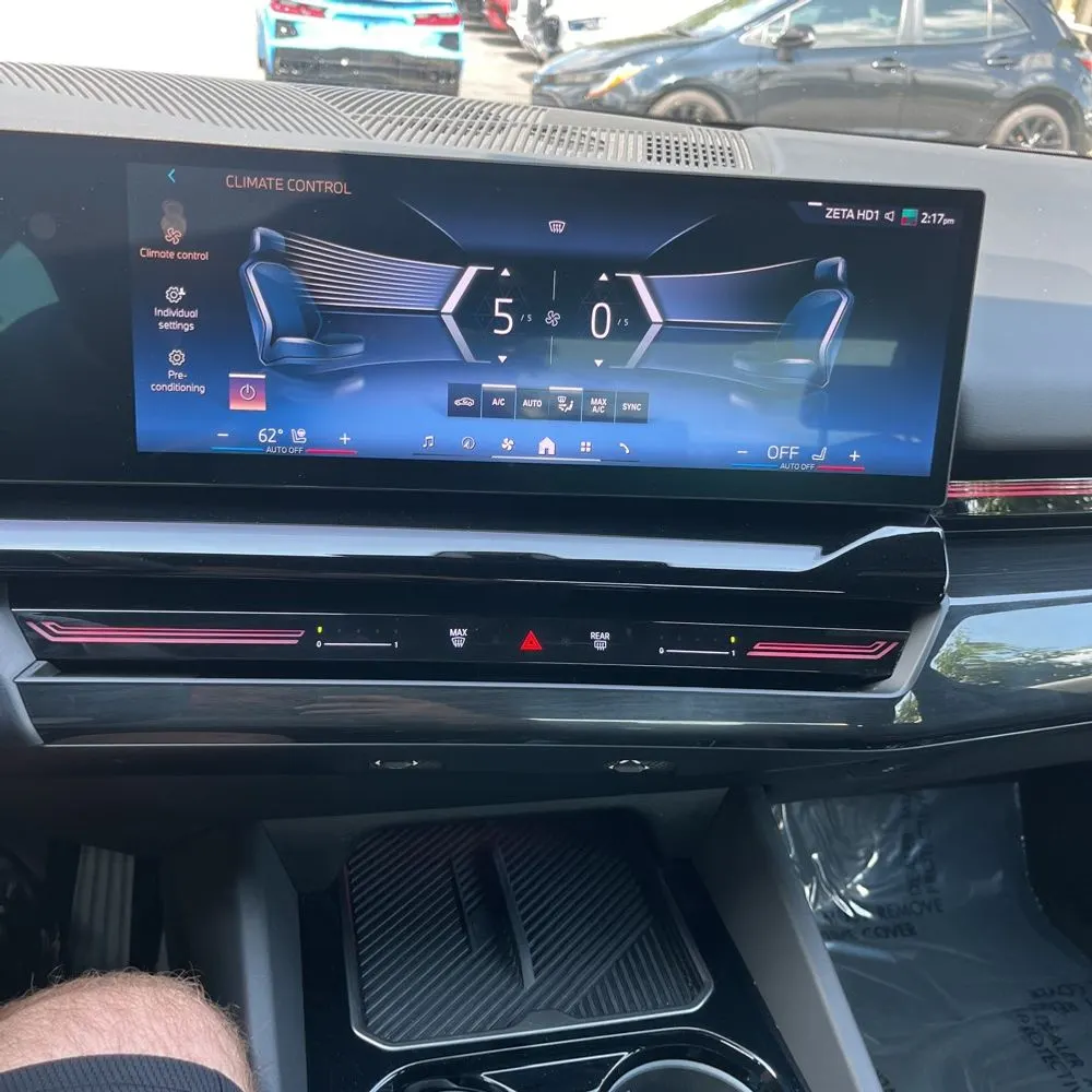 2025 BMW 5-Series 530i