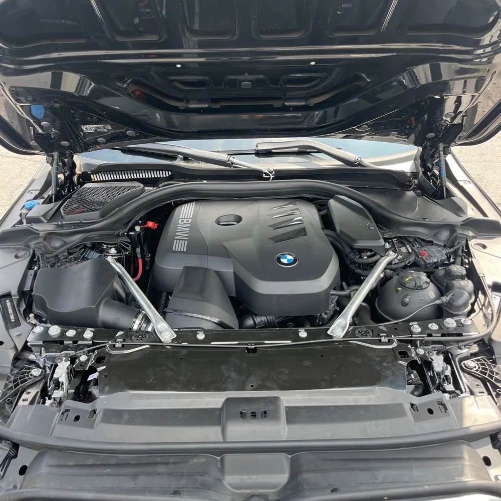 2025 BMW 5-Series 530i