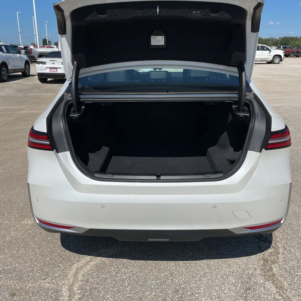 2025 BMW 5-Series 530i xDrive