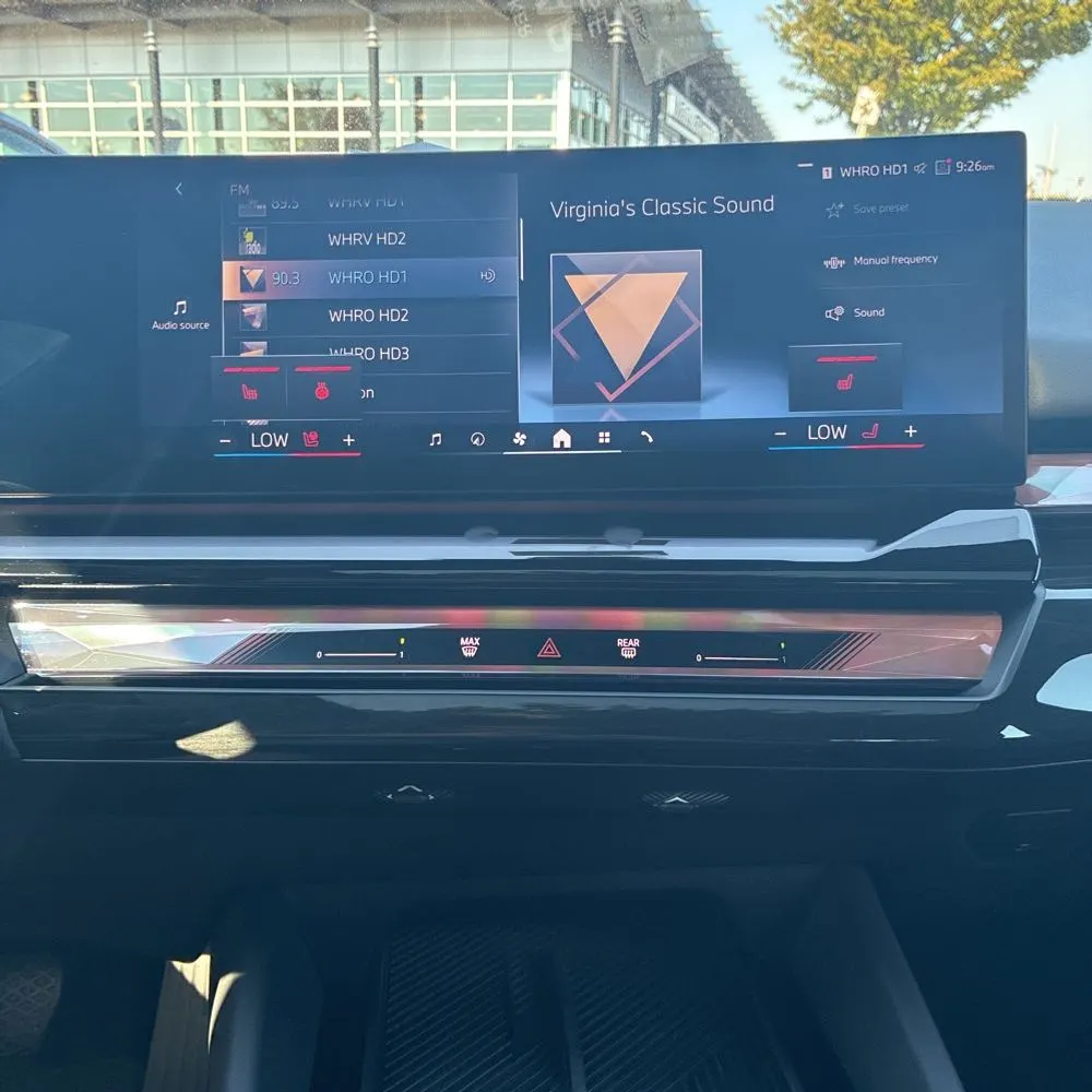 2025 BMW 5-Series 540i xDrive