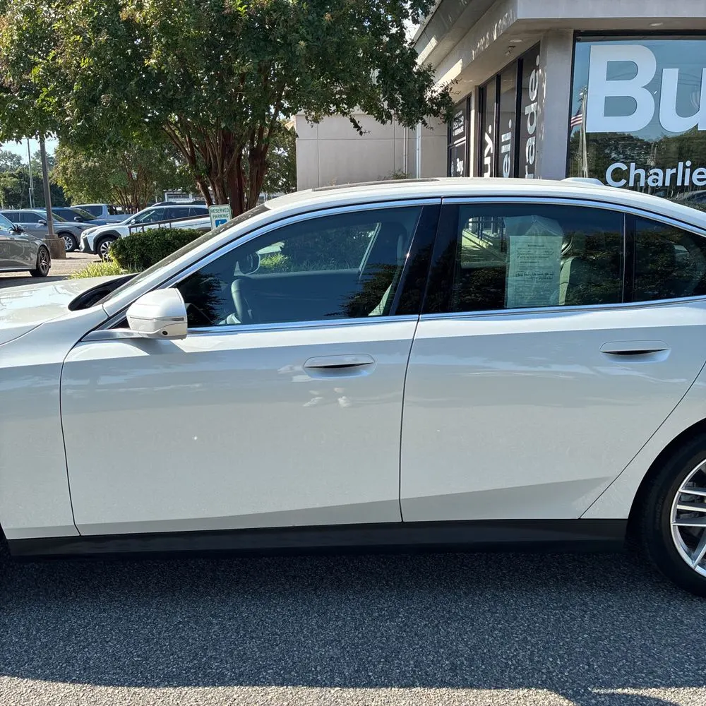 2025 BMW 5-Series 540i xDrive