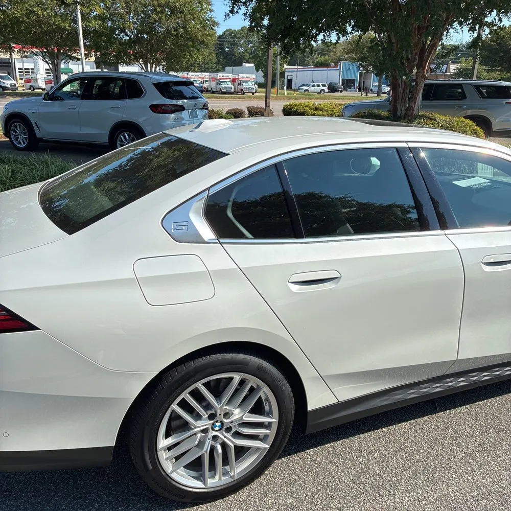 2025 BMW 5-Series 540i xDrive