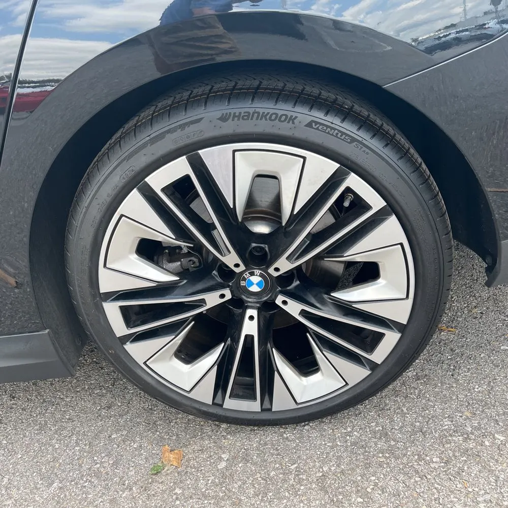 2024 BMW 5-Series 540i xDrive