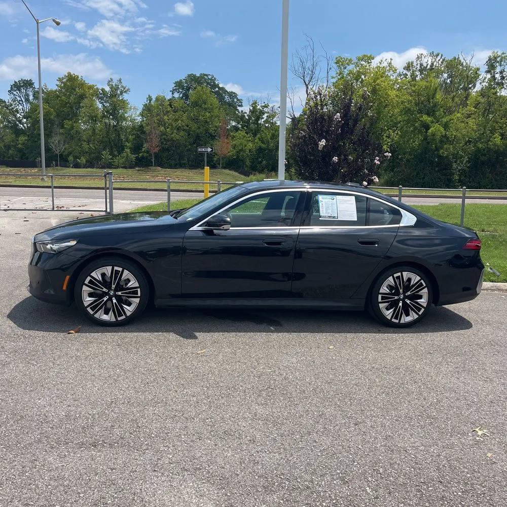 2024 BMW 5-Series 540i xDrive