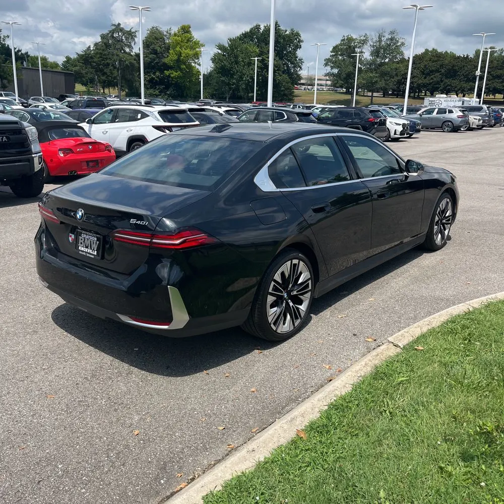 2024 BMW 5-Series 540i xDrive