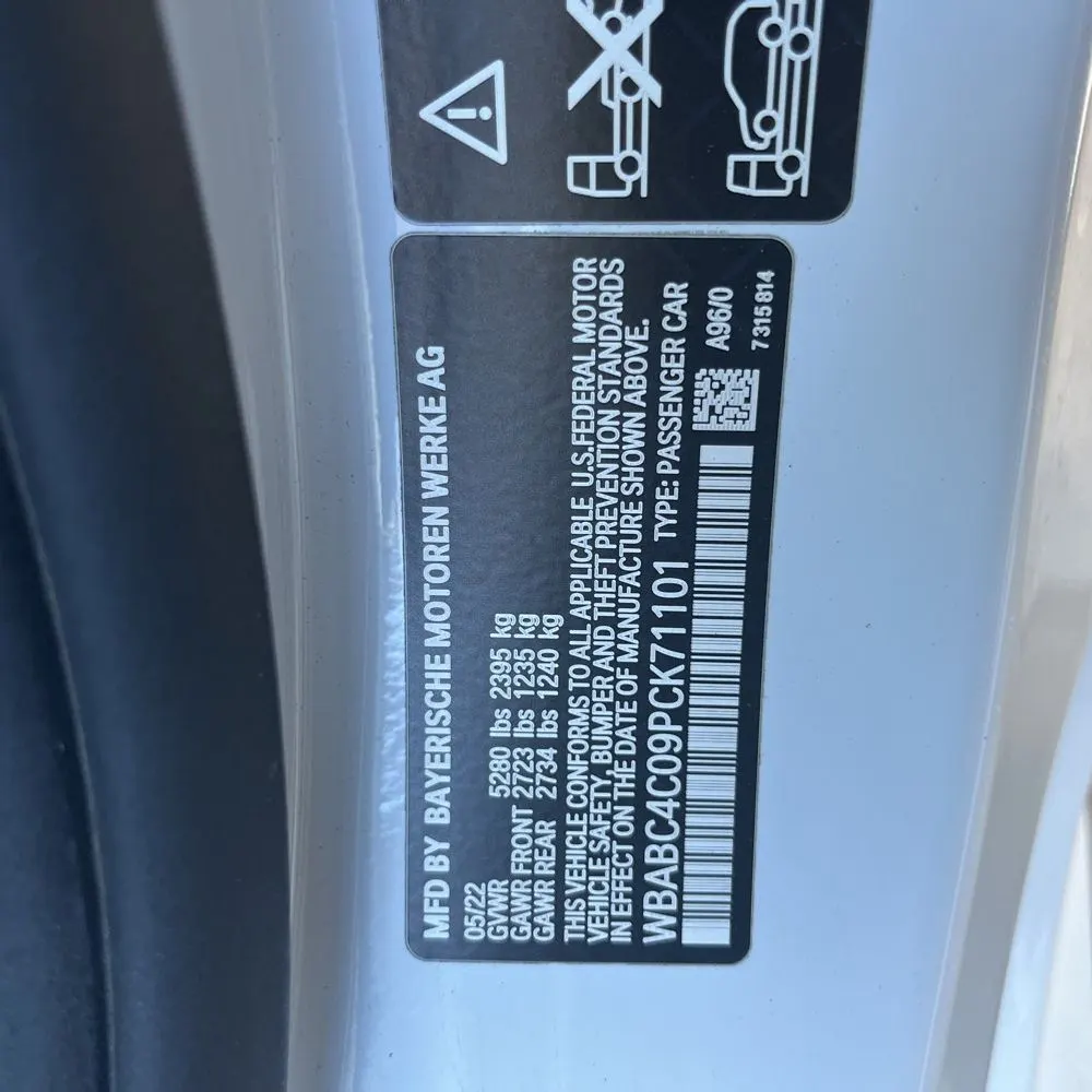 2023 BMW 8-Series M850xi