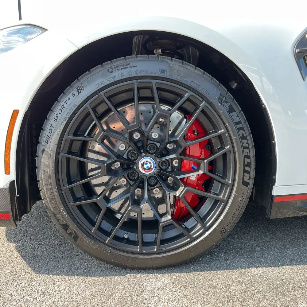 2023 BMW M4 CSL