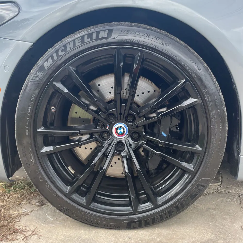 2023 BMW M5