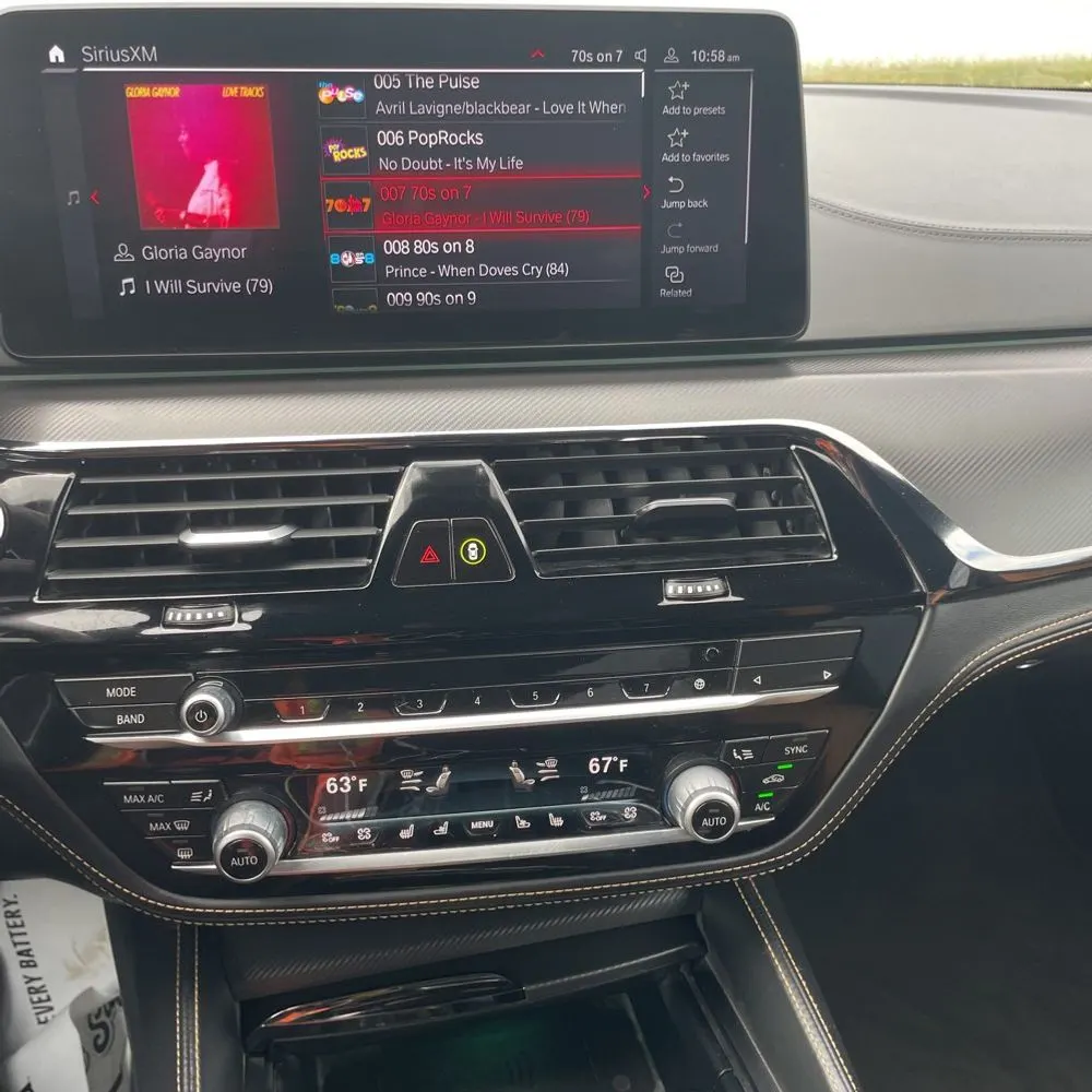 2023 BMW M5
