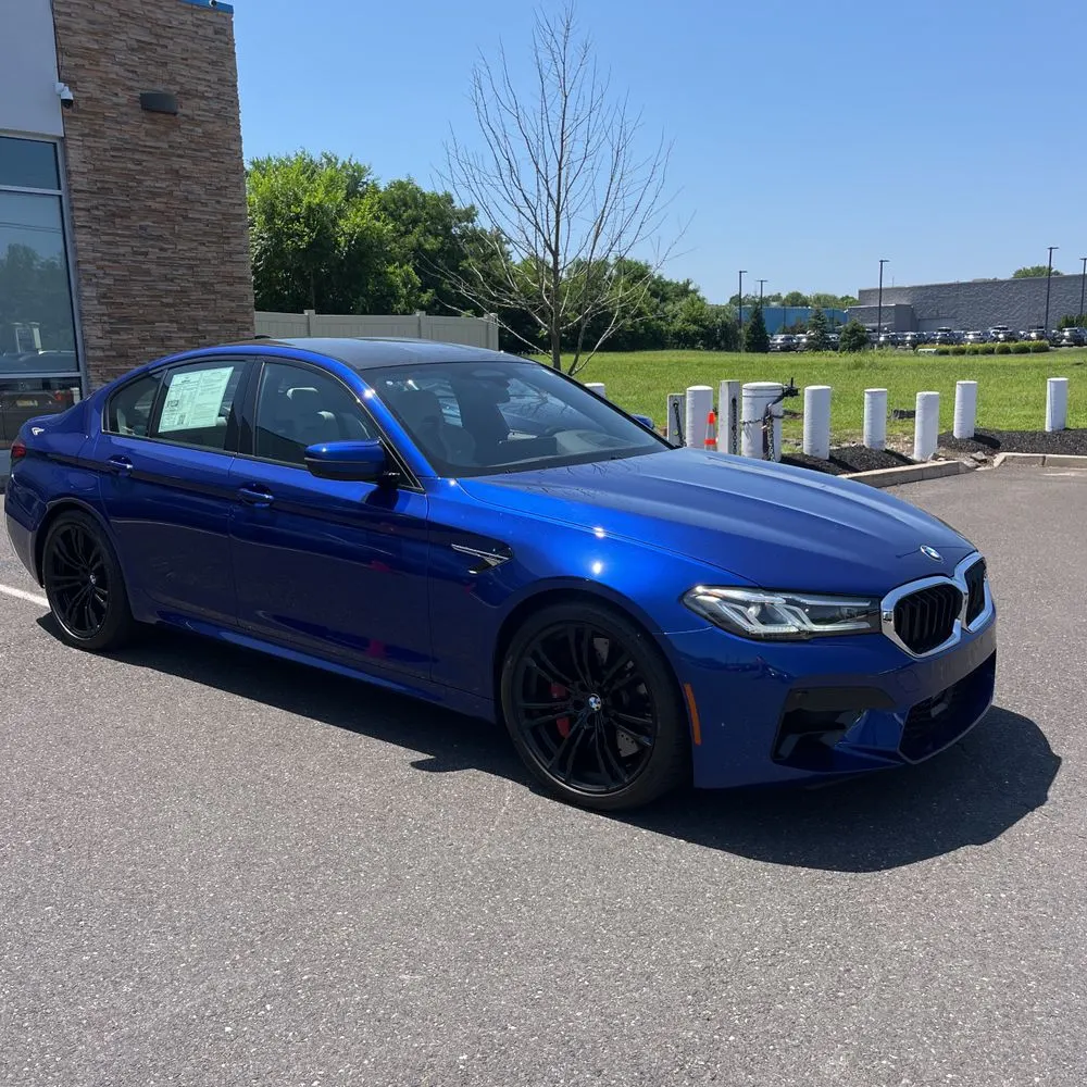 2022 BMW M5 Base
