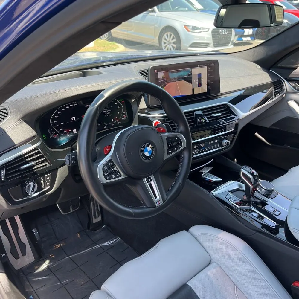 2022 BMW M5 Base
