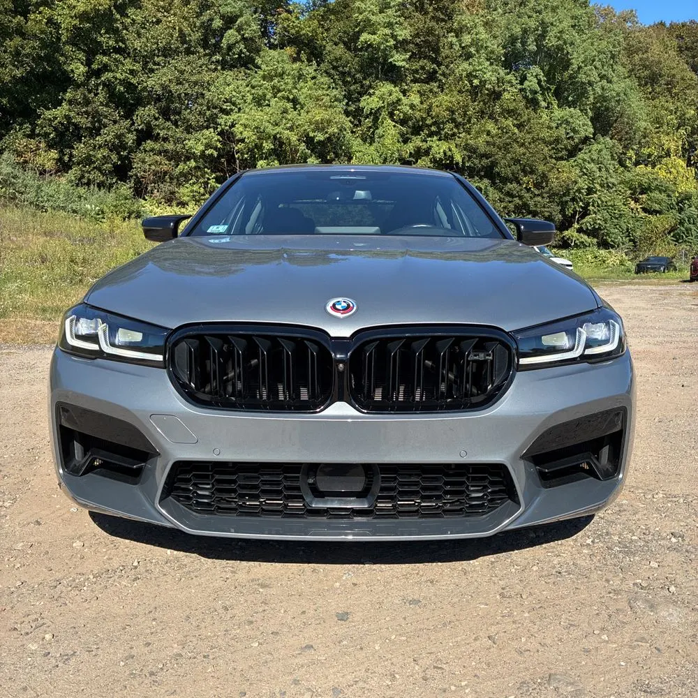 2023 BMW M5