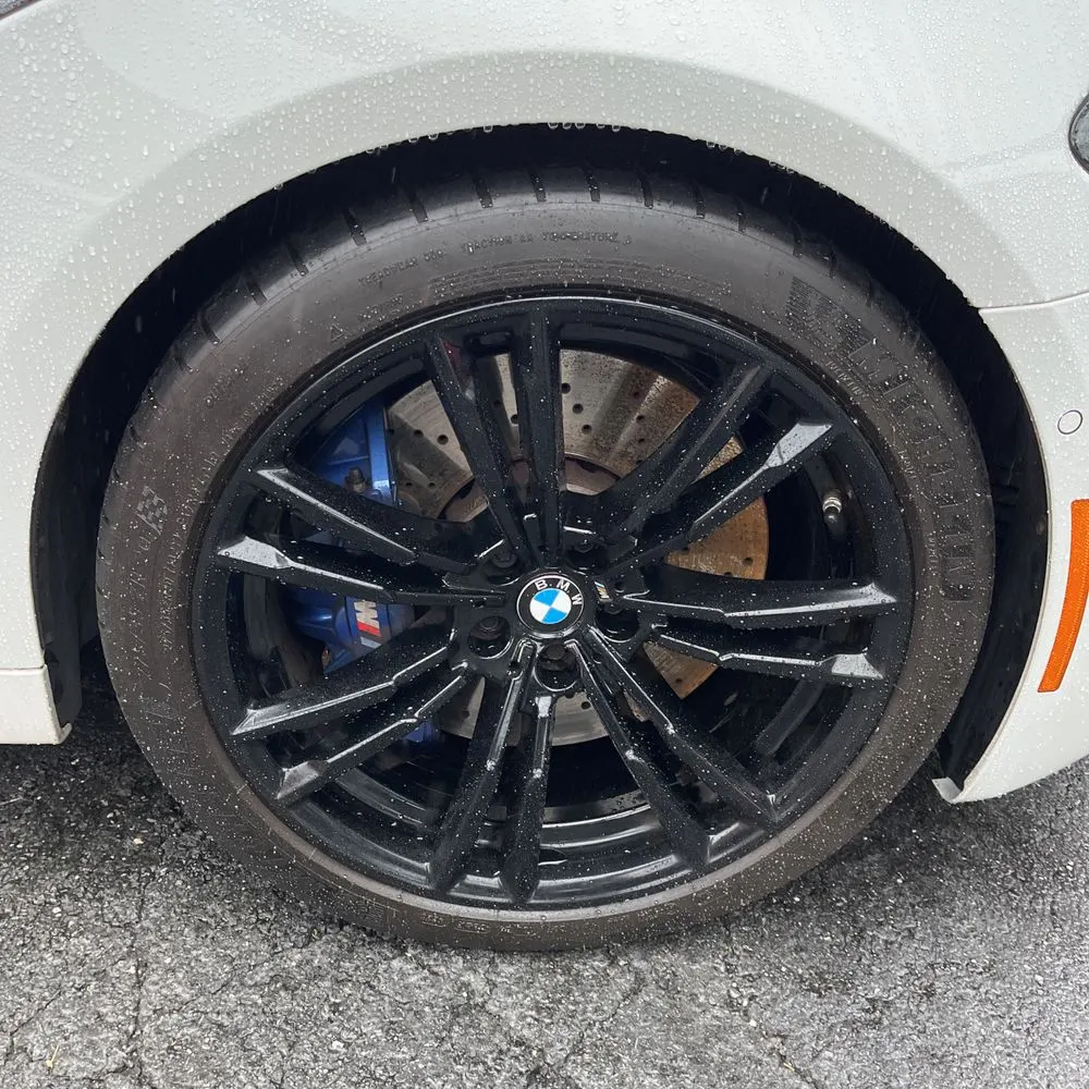 2023 BMW M5