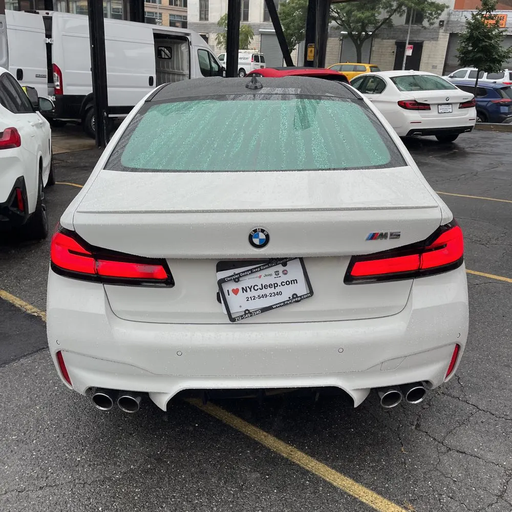 2023 BMW M5