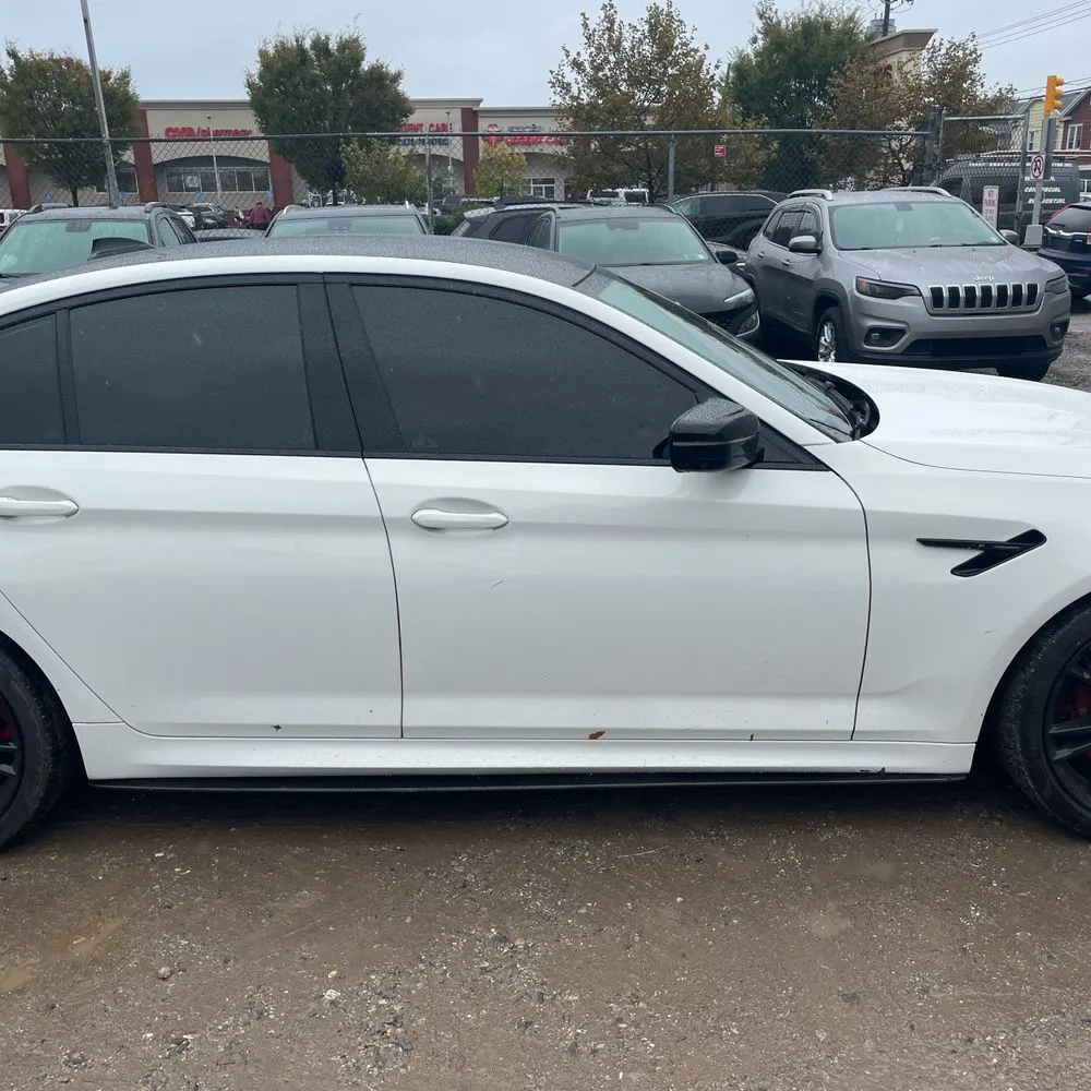 2023 BMW M5