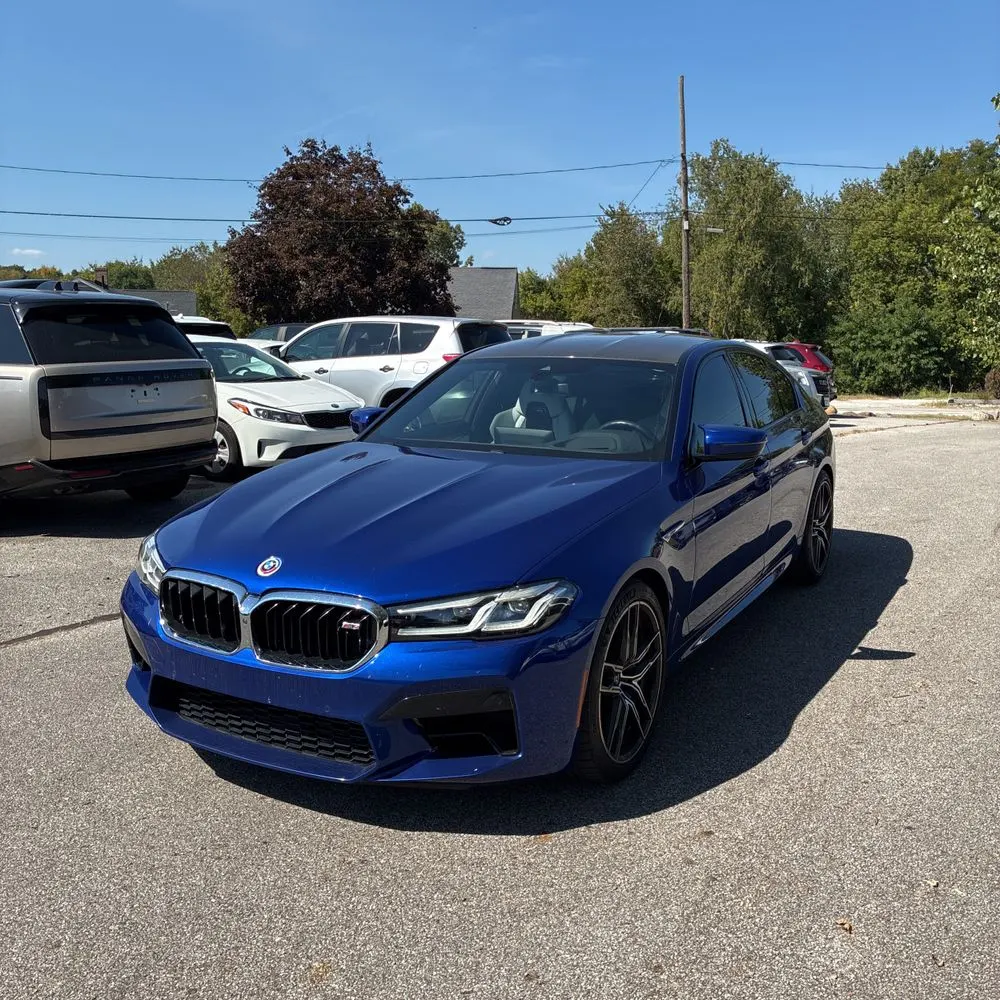 2023 BMW M5