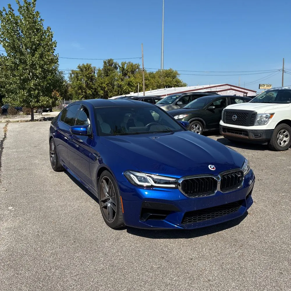 2023 BMW M5