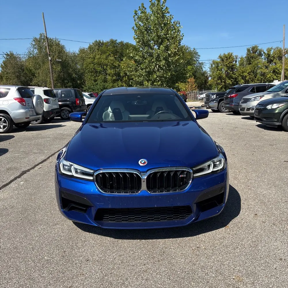 2023 BMW M5