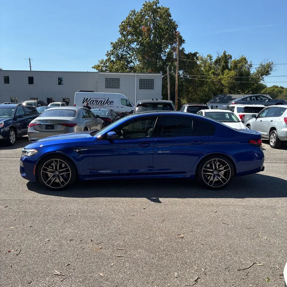 2023 BMW M5