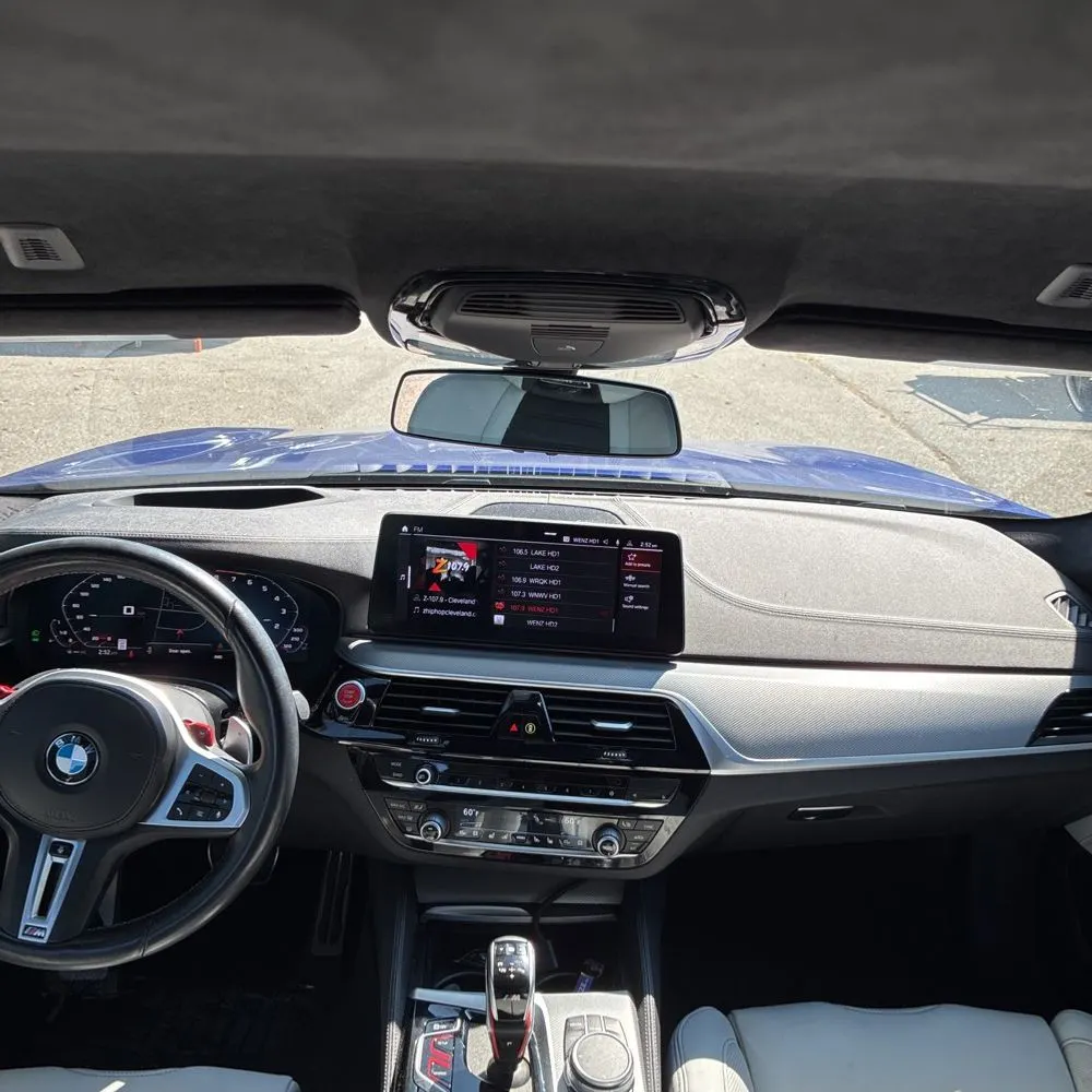 2023 BMW M5