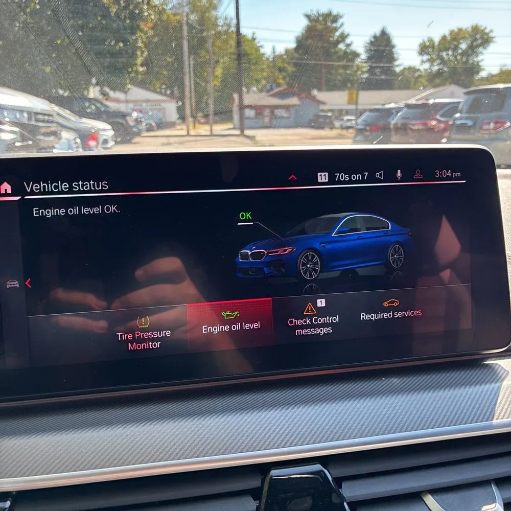 2023 BMW M5