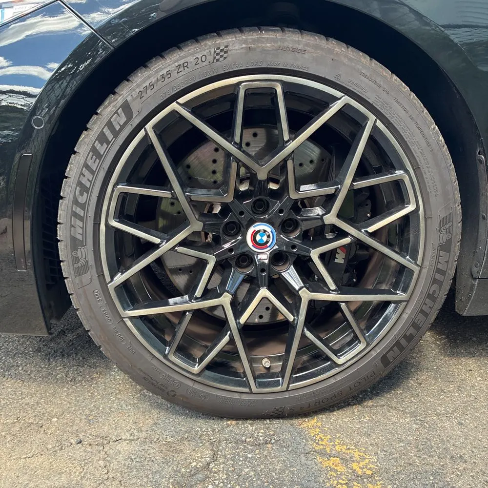 2022 BMW M8 Competition