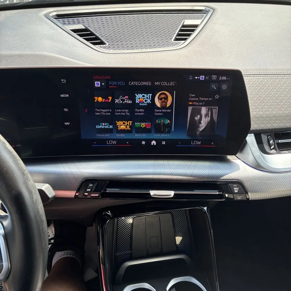 2024 BMW X2 M35i