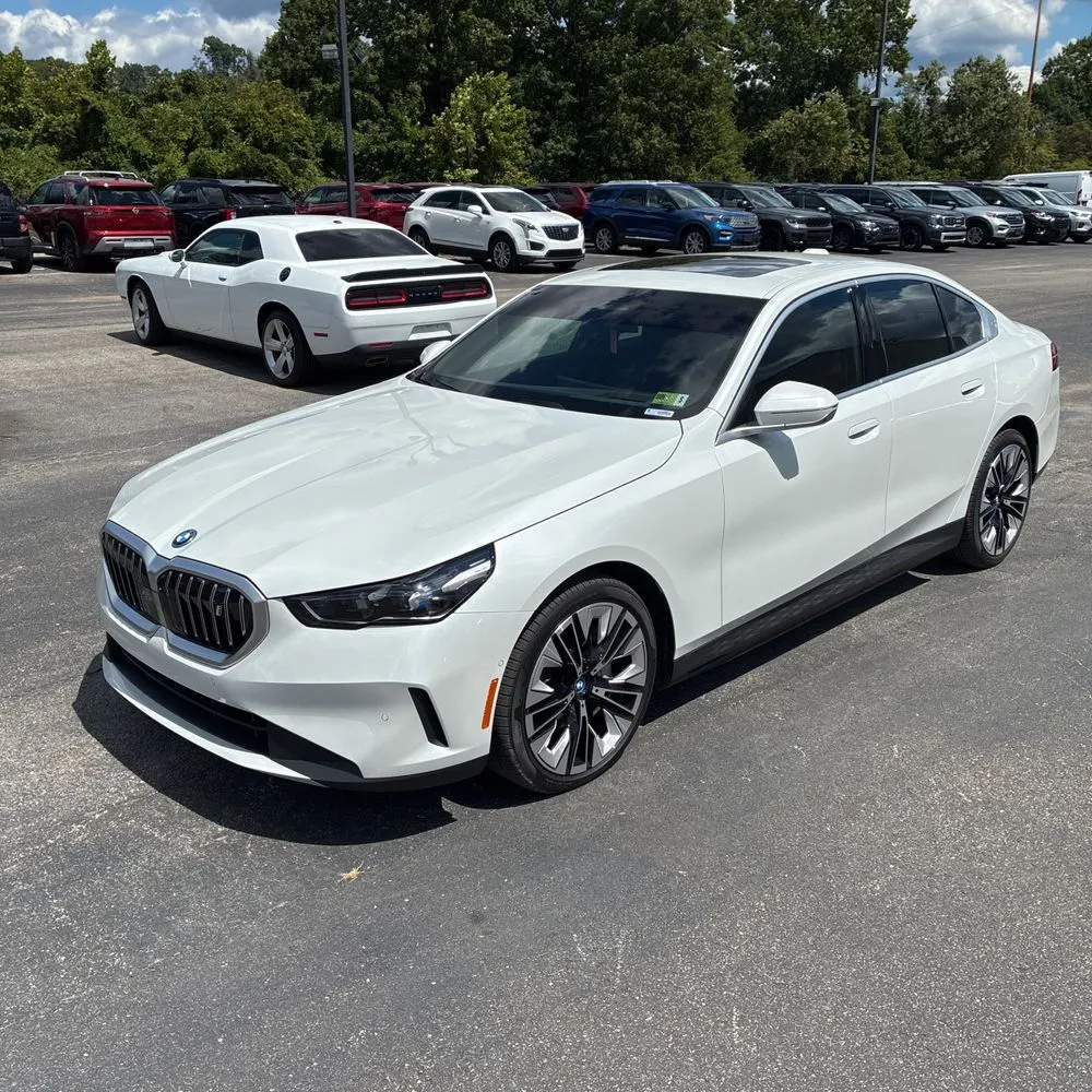 2025 BMW i5 xDrive40
