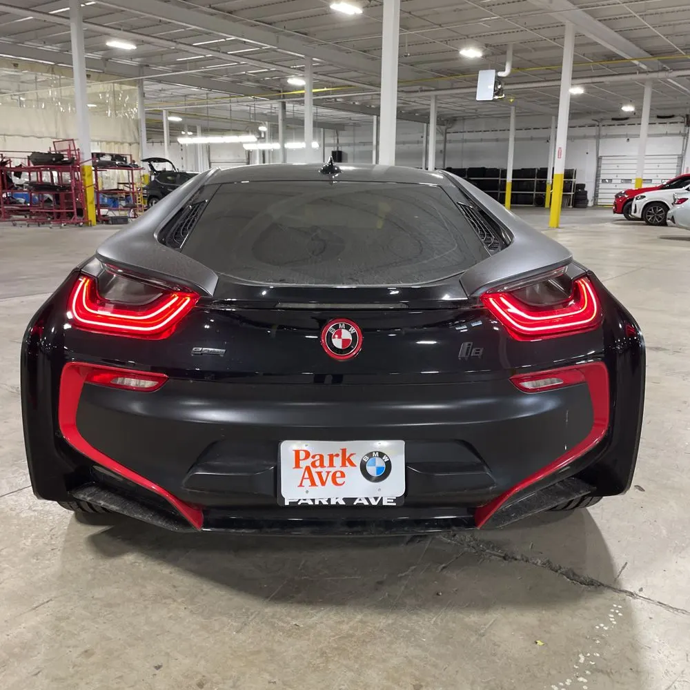 2016 BMW i8