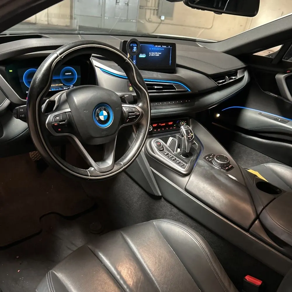 2016 BMW i8