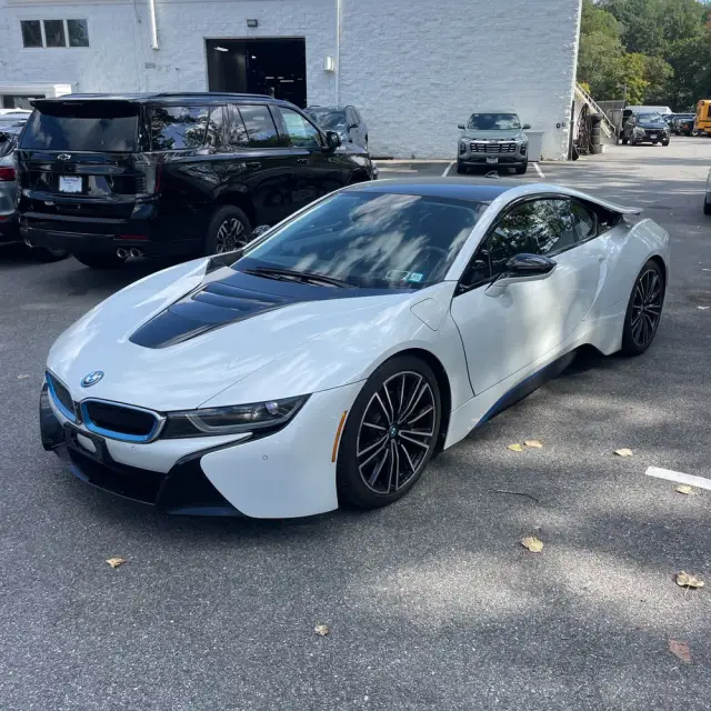 2019 BMW i8