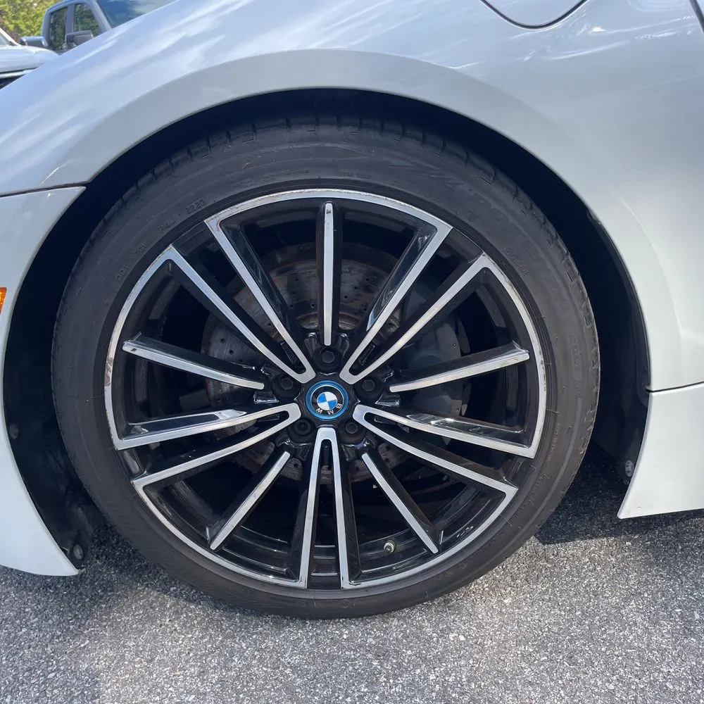 2019 BMW i8
