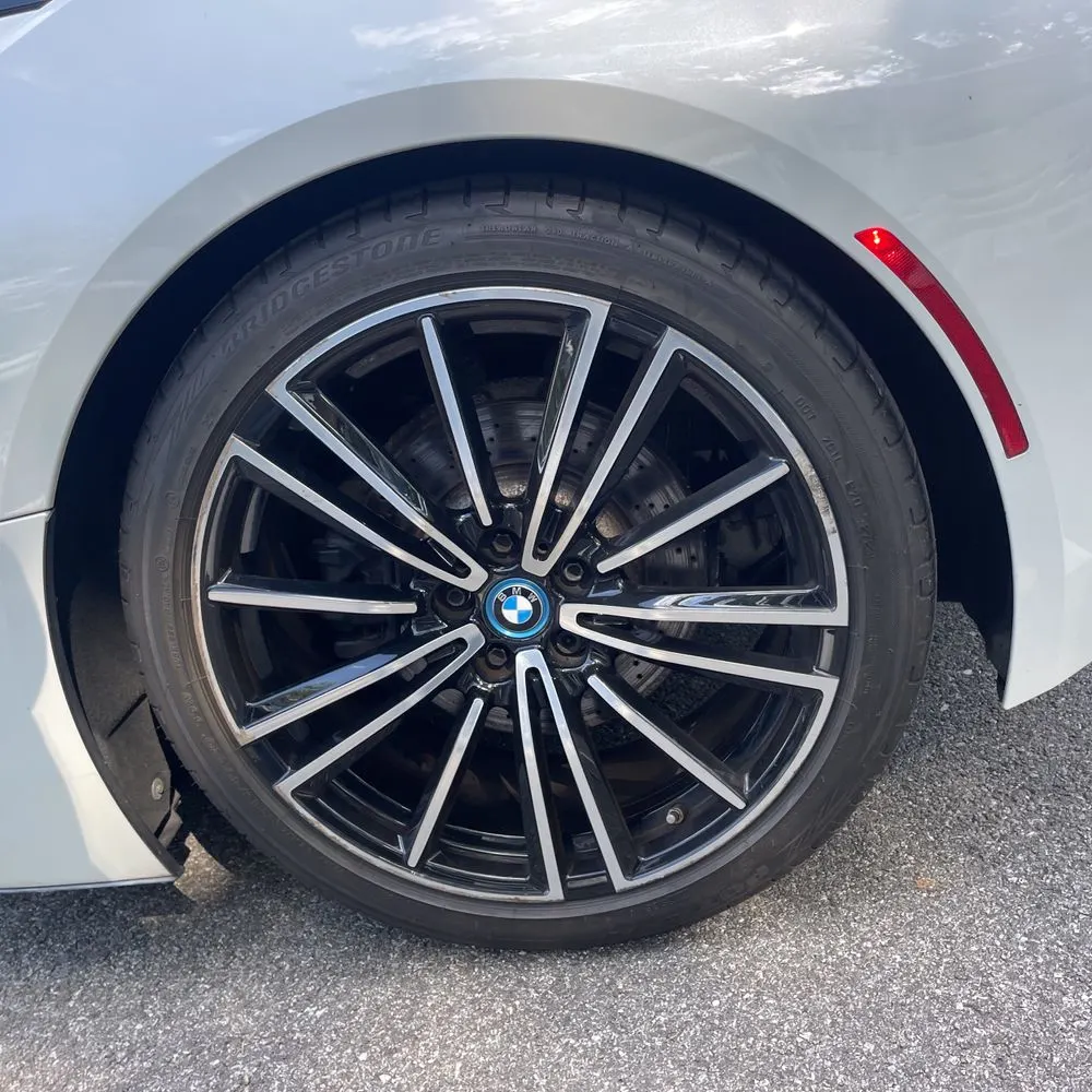 2019 BMW i8