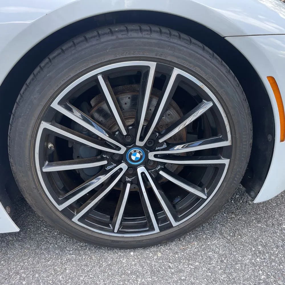 2019 BMW i8