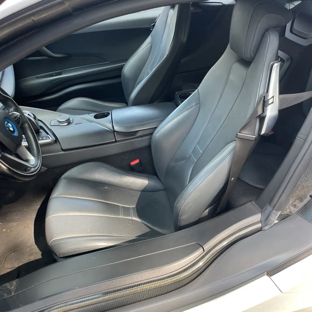 2019 BMW i8