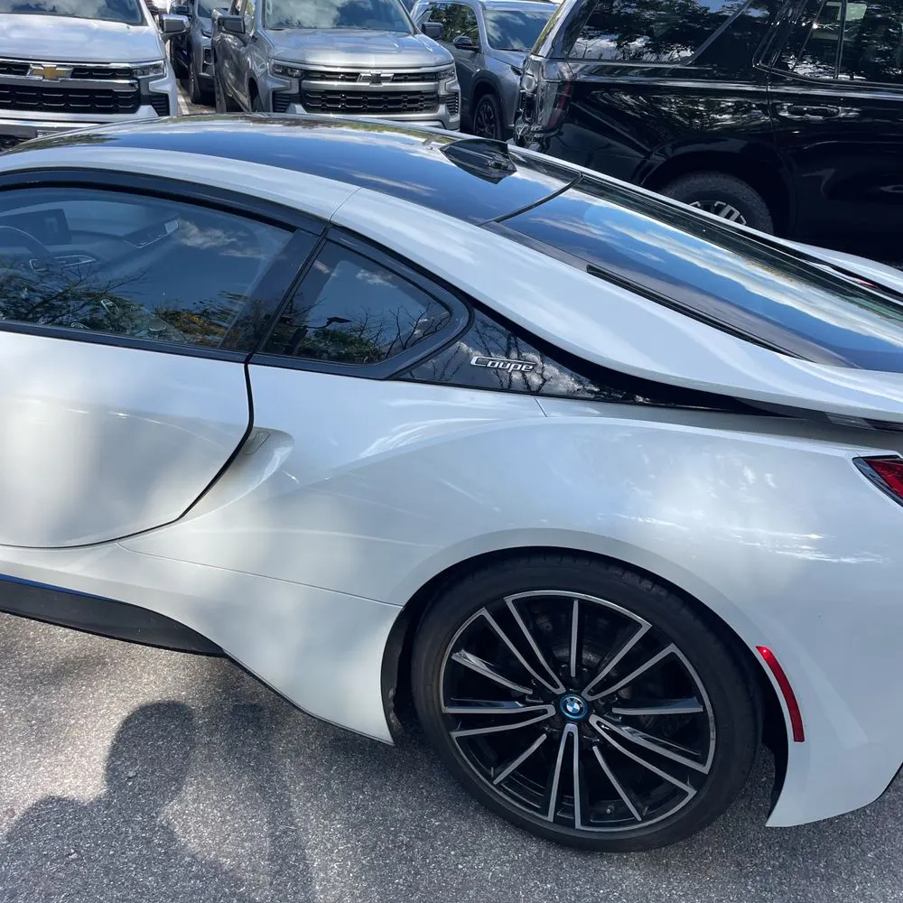 2019 BMW i8