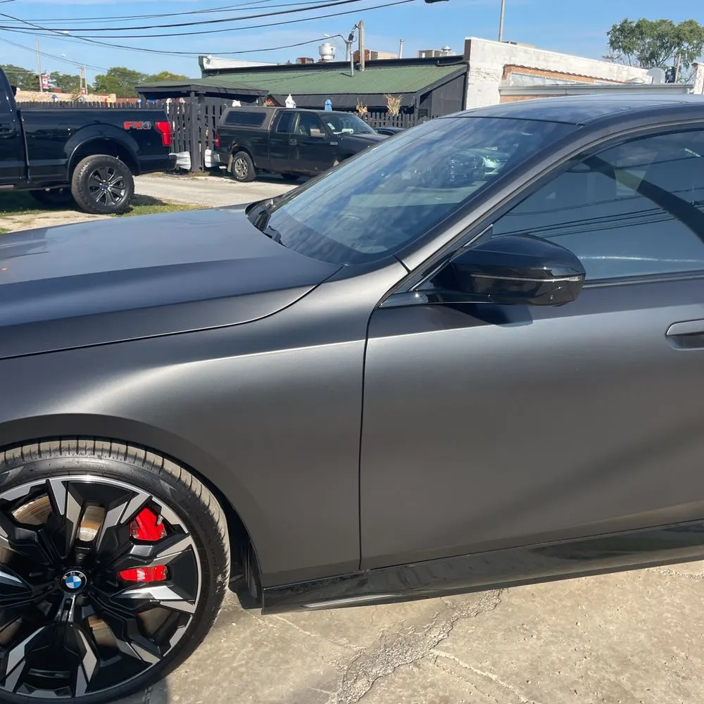 2025 BMW i5 M60