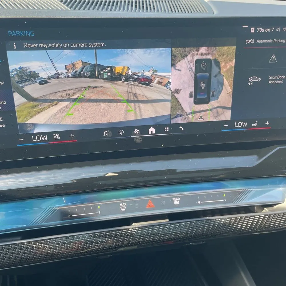 2025 BMW i5 M60