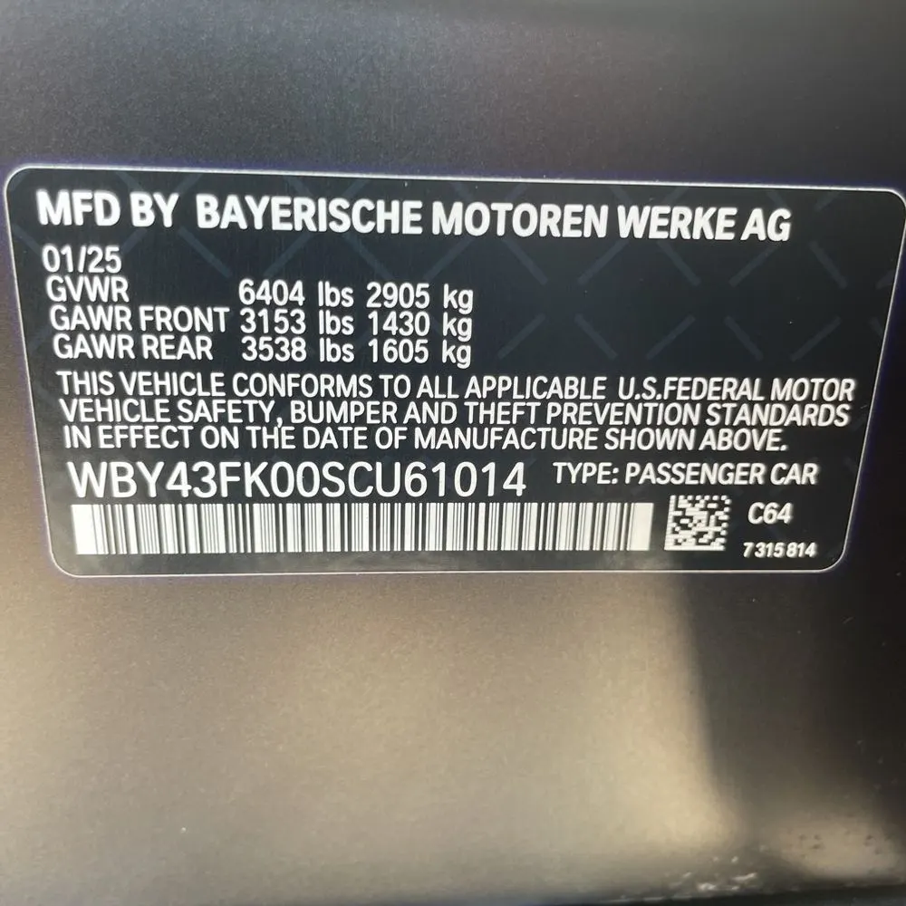 2025 BMW i5 M60