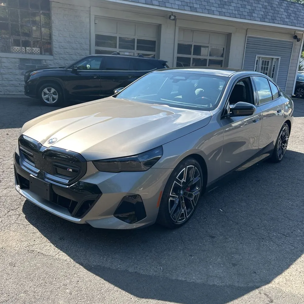 2024 BMW i5 M60