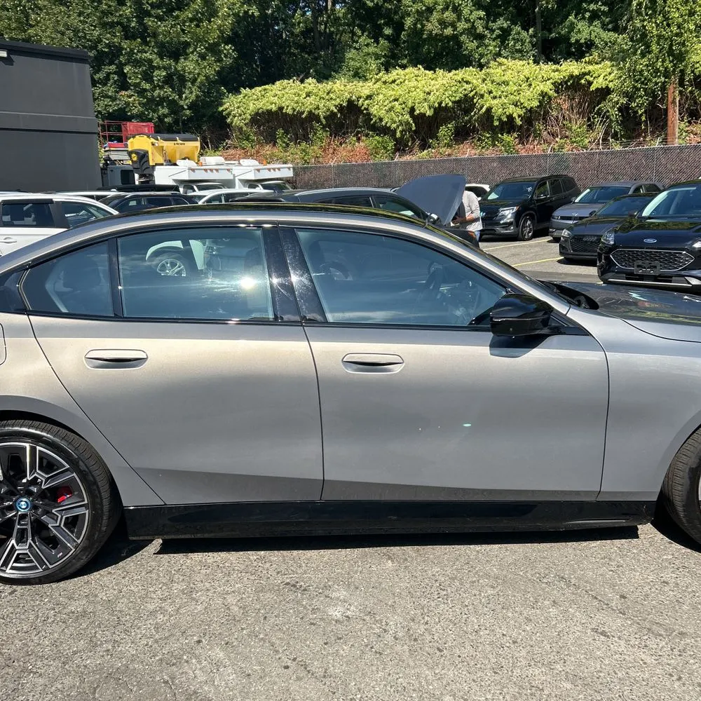 2024 BMW i5 M60