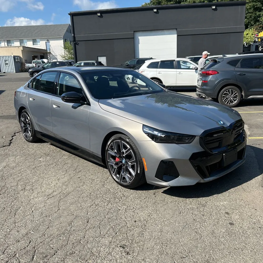 2024 BMW i5 M60