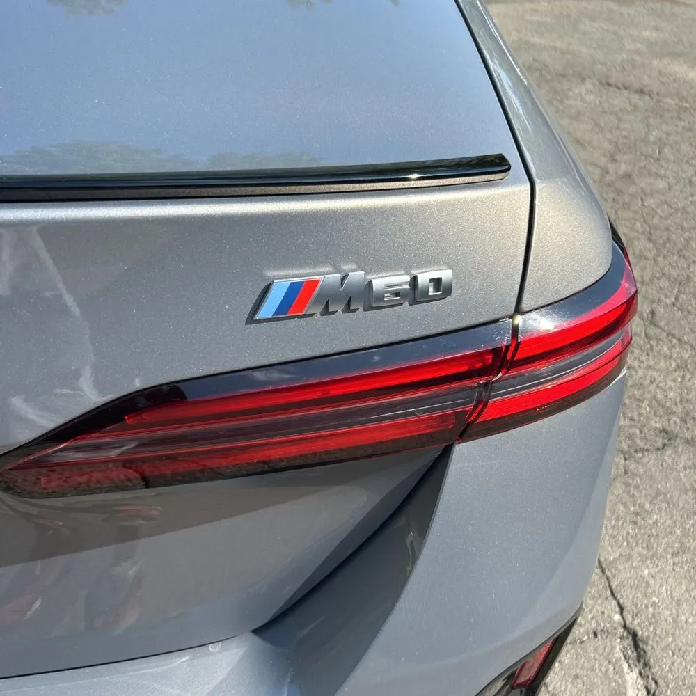 2024 BMW i5 M60