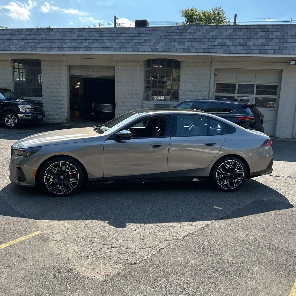 2024 BMW i5 M60