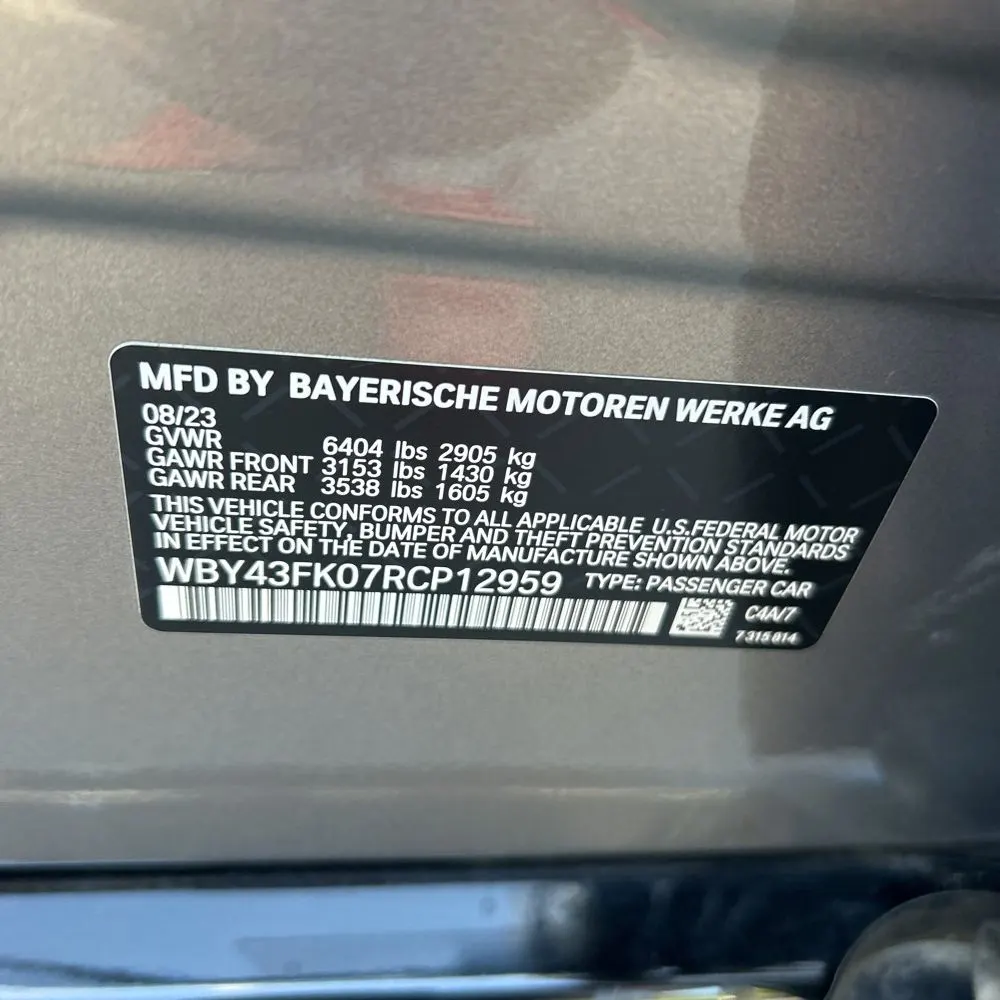2024 BMW i5 M60