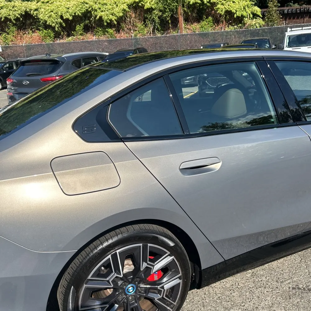 2024 BMW i5 M60