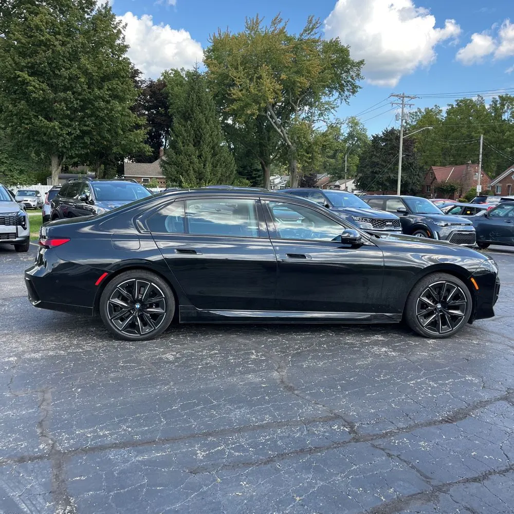 2023 BMW i7 xDrive60