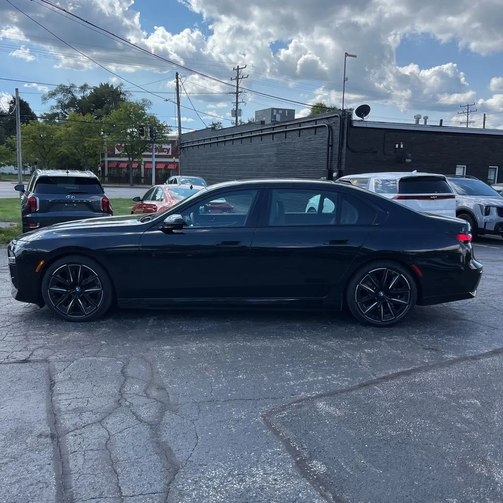 2023 BMW i7 xDrive60