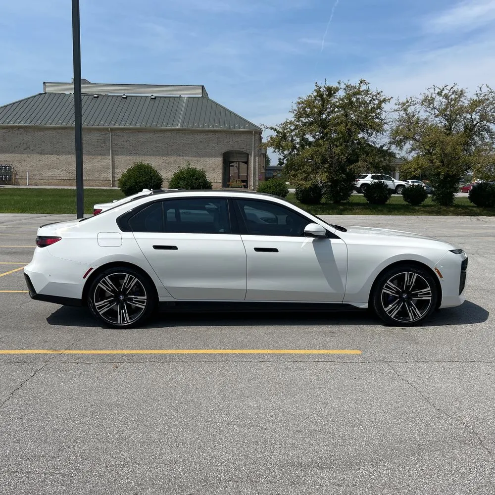 2024 BMW i7 xDrive60